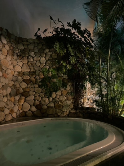 Grand Hyatt pool